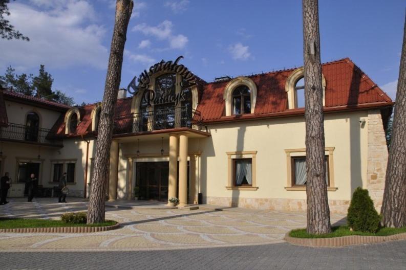 Krysztalowy Palacyk Kozienice Exterior photo